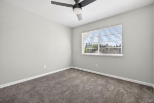 Single Family Residence, Summer Rain drive, Windsor, CA 95492 - 31