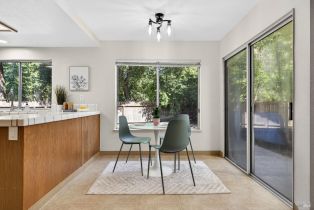 Single Family Residence, Summer Rain drive, Windsor, CA 95492 - 19