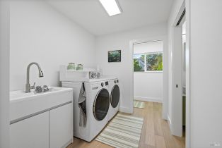 Single Family Residence,  University street, Healdsburg, CA 95448 - 27
