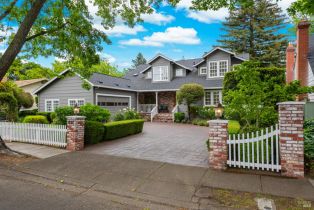 Single Family Residence, 852 2nd St E, Sonoma, CA  Sonoma, CA 95476