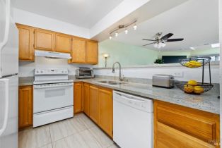 Condominium, Laurel Grove Circle circle, Santa Rosa, CA 95407 - 4