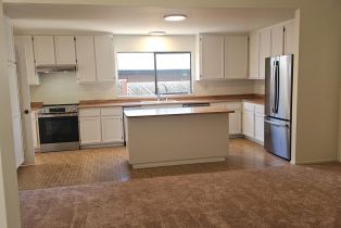 Single Family Residence, Rincon Meadows court, Santa Rosa, CA 95409 - 4