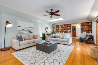 Single Family Residence,  Odonnell lane, Glen Ellen, CA 95442 - 5