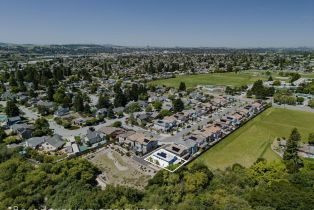 Single Family Residence, Del Rancho way, Petaluma, CA 94954 - 24
