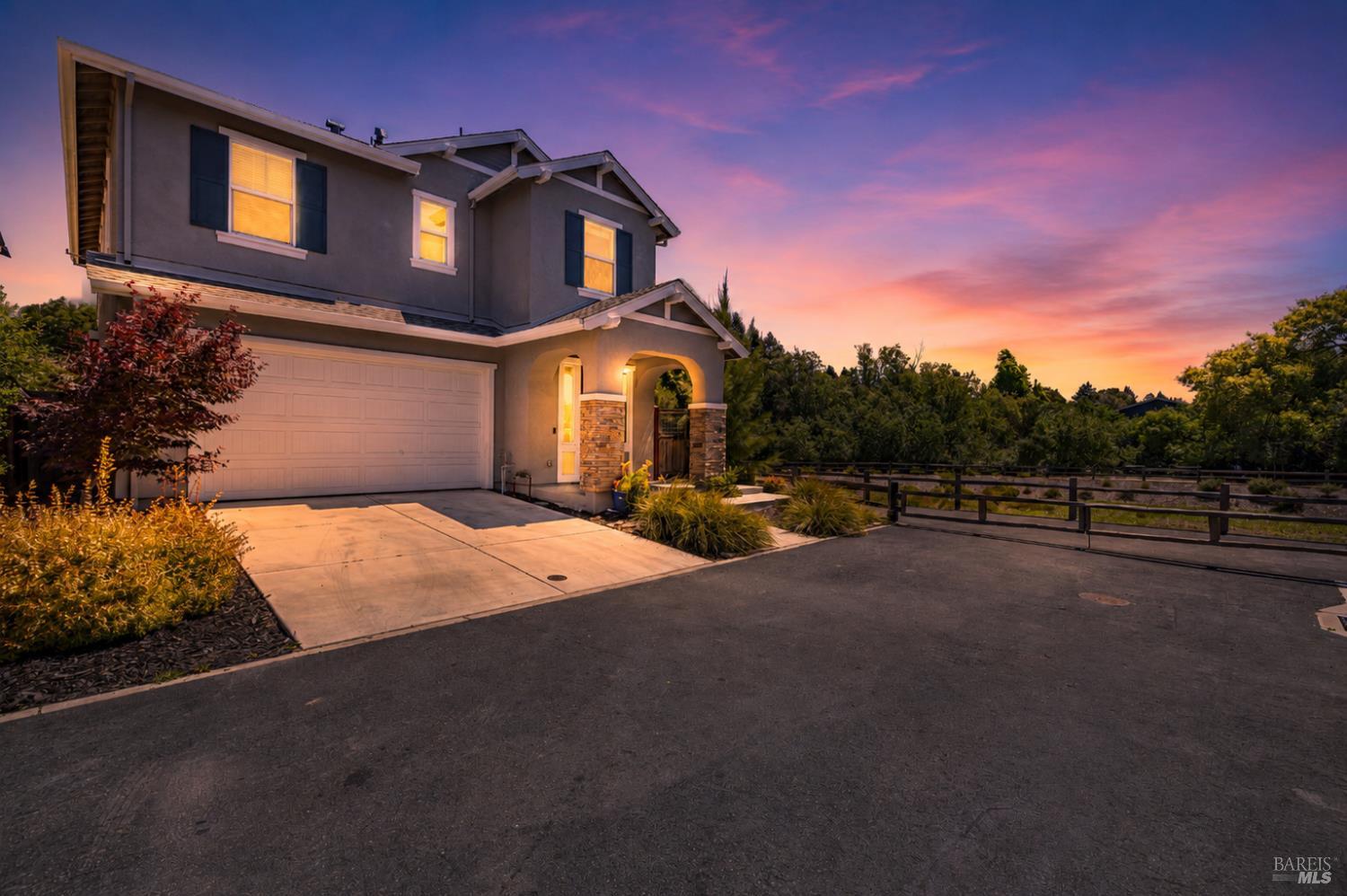 Single Family Residence, Del Rancho way, Petaluma, CA 94954 - 1