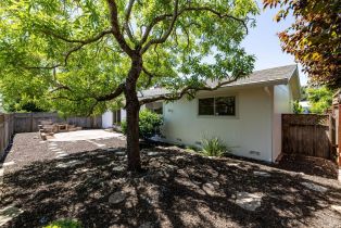 Single Family Residence, Weaverly drive, Petaluma, CA 94954 - 27