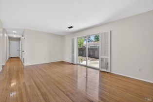 Single Family Residence, Weaverly drive, Petaluma, CA 94954 - 5