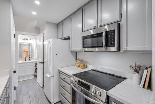 Condominium, Piper street, Healdsburg, CA 95448 - 11