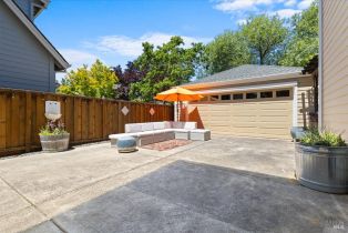 Single Family Residence, Arabian way, Healdsburg, CA 95448 - 44