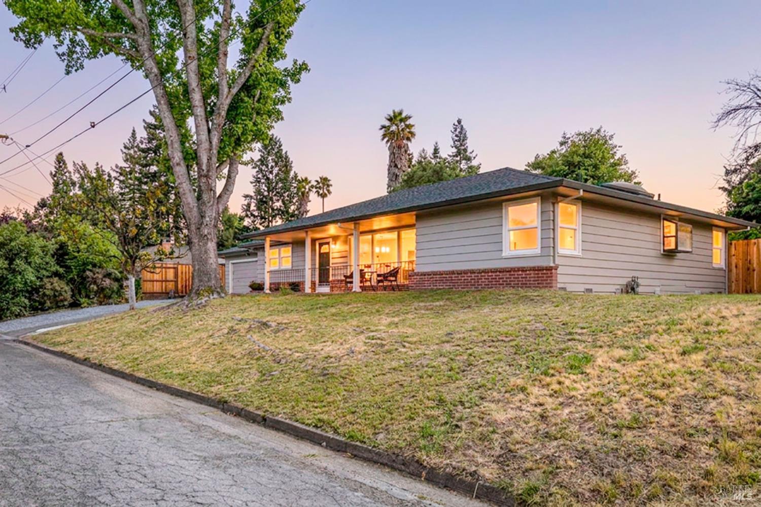 Single Family Residence, Dorthel street, Sebastopol, CA 95472 - 1