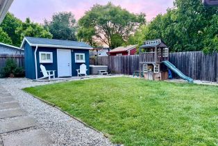 Single Family Residence, Marty drive, Glen Ellen, CA 95442 - 23