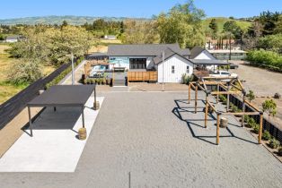 Single Family Residence, 2828 Western Ave, Petaluma, CA  Petaluma, CA 94952