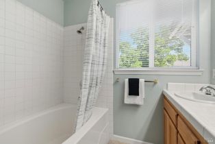 Single Family Residence,  Foppiano way, Windsor, CA 95492 - 24
