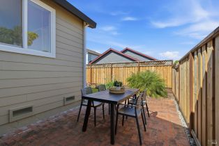 Single Family Residence,  Foppiano way, Windsor, CA 95492 - 30