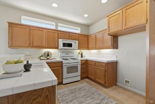 Single Family Residence,  Foppiano way, Windsor, CA 95492 - 15