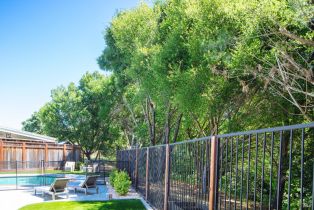 Single Family Residence, Spanish Bay court, Petaluma, CA 94954 - 34