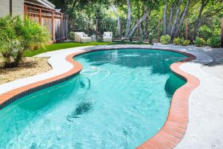 Single Family Residence, Spanish Bay court, Petaluma, CA 94954 - 31