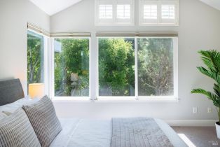 Single Family Residence, Spanish Bay court, Petaluma, CA 94954 - 27