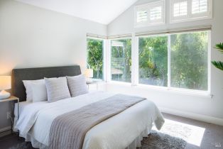Single Family Residence, Spanish Bay court, Petaluma, CA 94954 - 26