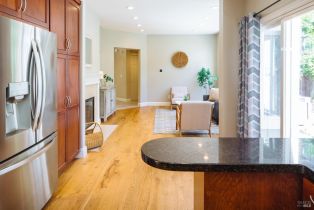 Single Family Residence, Spanish Bay court, Petaluma, CA 94954 - 16