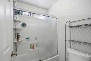 Single Family Residence, Walnut Creek drive, Santa Rosa, CA 95403 - 18
