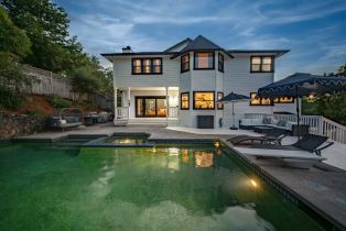 Single Family Residence, 782 El Paseo Dr, Petaluma, CA  Petaluma, CA 94952
