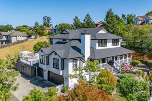 Single Family Residence, El Paseo drive, Petaluma, CA 94952 - 94