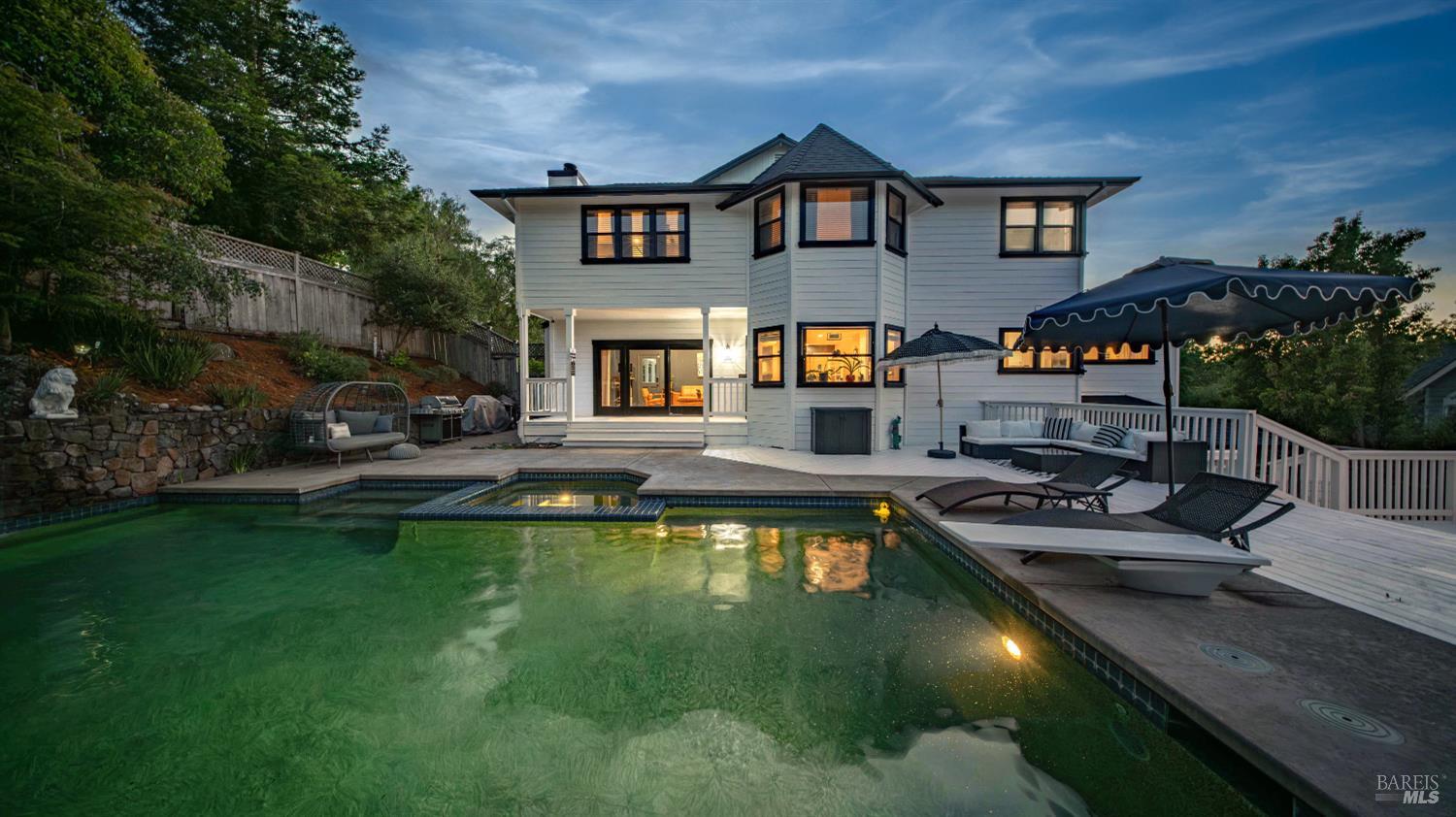 Single Family Residence, El Paseo drive, Petaluma, CA 94952 - 1