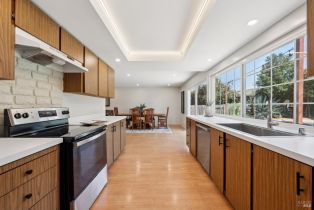 Single Family Residence, Tampico court, Petaluma, CA 94954 - 18