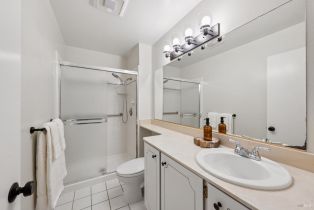 Single Family Residence, Tampico court, Petaluma, CA 94954 - 39