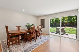 Single Family Residence, Tampico court, Petaluma, CA 94954 - 28