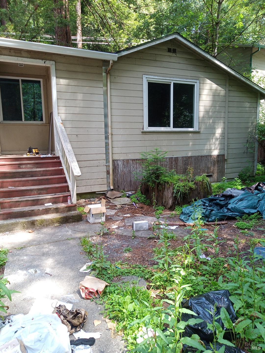 Single Family Residence, Guerneville highway, Russian River, CA 95446 - 1