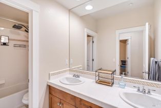 Single Family Residence, Port circle, Cloverdale, CA 95425 - 25