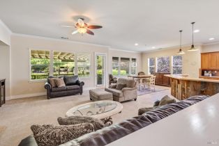 Single Family Residence, Port circle, Cloverdale, CA 95425 - 10