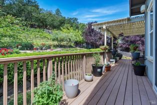 Single Family Residence, Port circle, Cloverdale, CA 95425 - 29