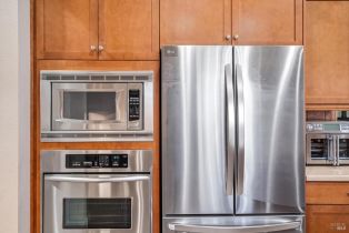 Single Family Residence, Port circle, Cloverdale, CA 95425 - 9