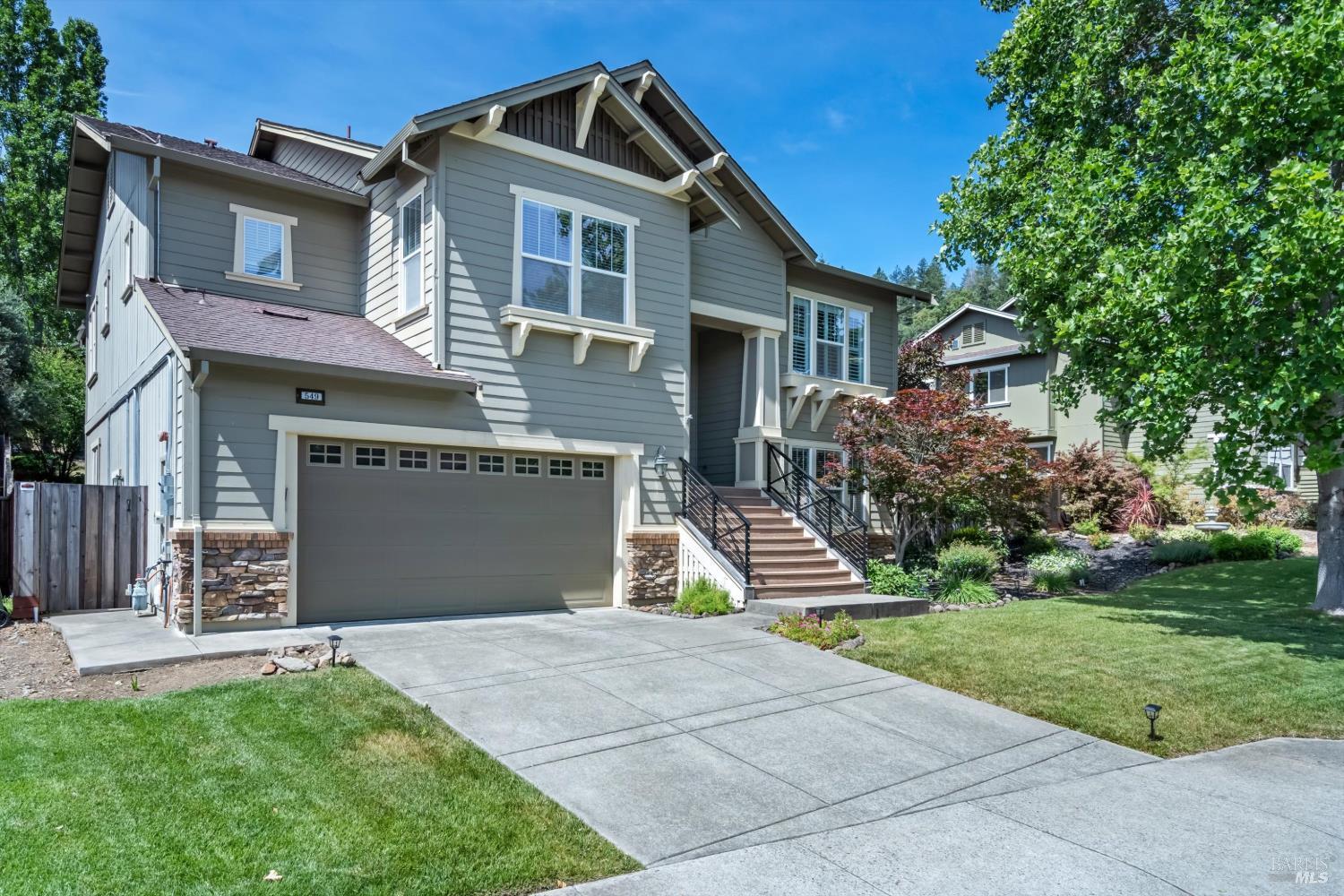 Single Family Residence, Port circle, Cloverdale, CA 95425 - 1