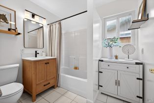 Single Family Residence, Weaverly drive, Petaluma, CA 94954 - 31