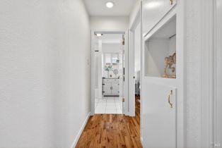 Single Family Residence, Weaverly drive, Petaluma, CA 94954 - 26