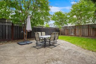 Single Family Residence, Trione circle, Windsor, CA 95492 - 43