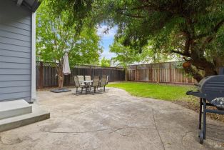 Single Family Residence, Trione circle, Windsor, CA 95492 - 42
