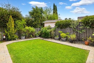 Single Family Residence,  Century drive, Napa, CA 94558 - 27