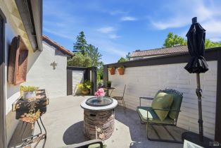 Condominium, Vineyard circle, Sonoma, CA 95476 - 2