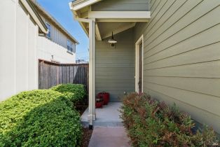 Single Family Residence, Grayson way, Healdsburg, CA 95448 - 8