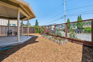 Single Family Residence, Grayson way, Healdsburg, CA 95448 - 44