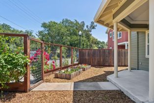 Single Family Residence, Grayson way, Healdsburg, CA 95448 - 40