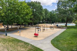 Single Family Residence,  Douglas Fir circle, Cloverdale, CA 95425 - 52