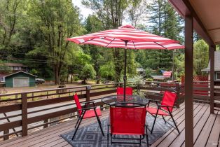Single Family Residence, Rio Nido road, Russian River, CA 95446 - 5
