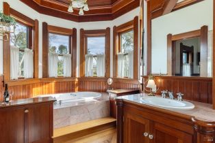 Single Family Residence, Woolsey road, Windsor, CA 95492 - 32
