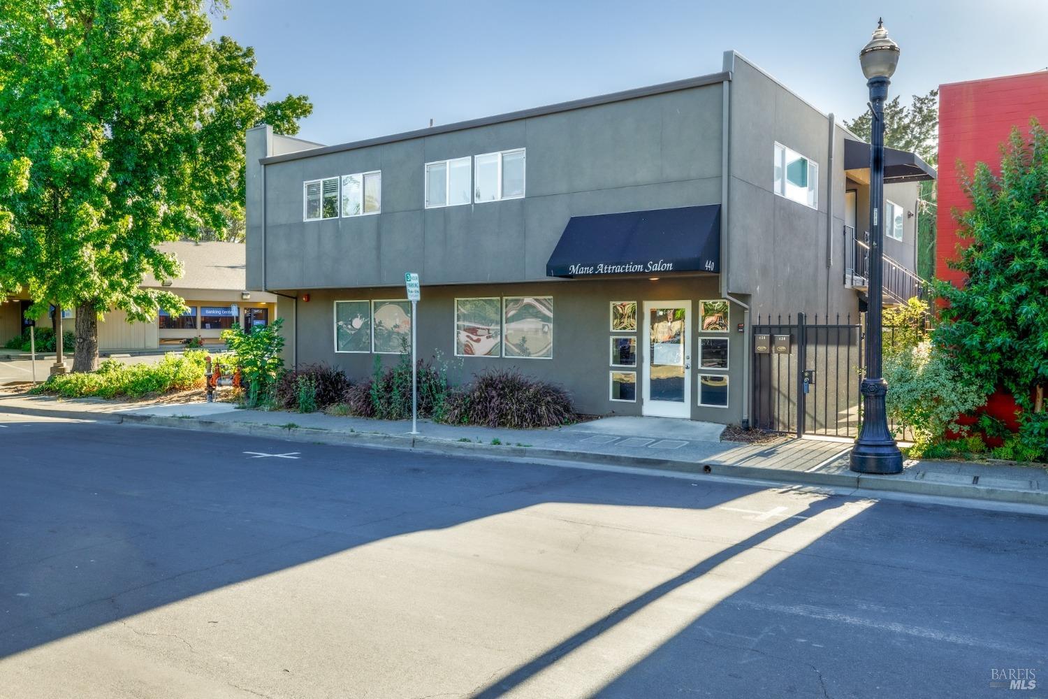 Single Family Residence, 440 Center street, Healdsburg, CA 95448 - 1